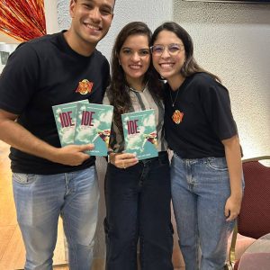 Luana Mayara lançou terceiro livro com foco em evangelismo