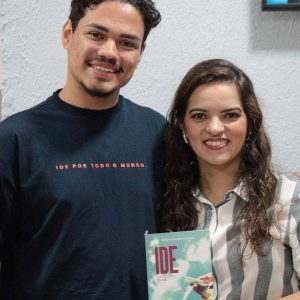 Luana Mayara lançou terceiro livro com foco em evangelismo
