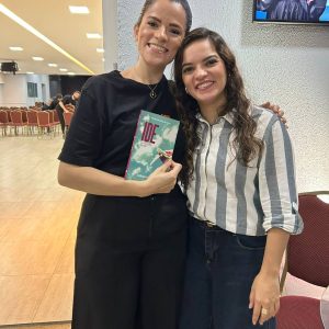 Luana Mayara lançou terceiro livro com foco em evangelismo