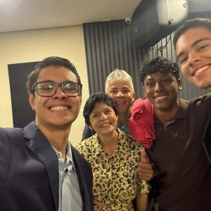 Igreja comemorou 4 anos com mensagens de fé e crescimento