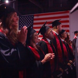 Escola Bíblica em Orlando graduou 49 novos alunos