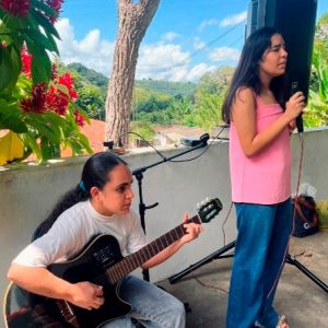 Adolescentes curtiram férias com Jesus em Solânea (PB)