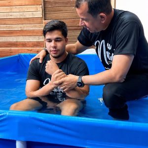 Dez novos convertidos foram batizados em Macapá (AP)