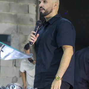 Aniversário de 8 anos foi marcado por testemunhos de milagres