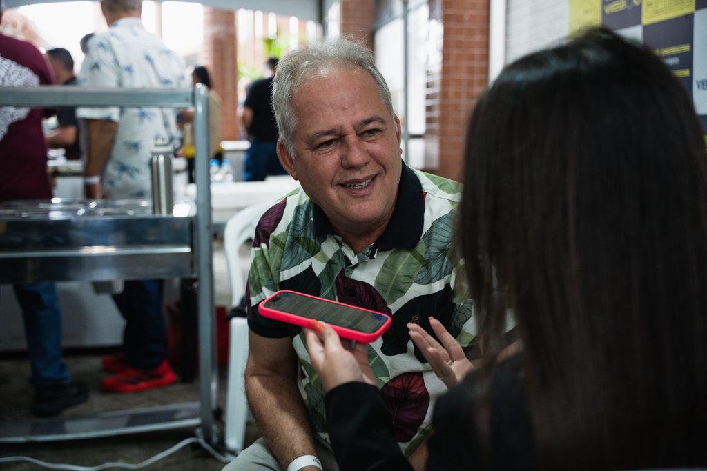 Aniversário de 8 anos foi marcado por testemunhos de milagres
