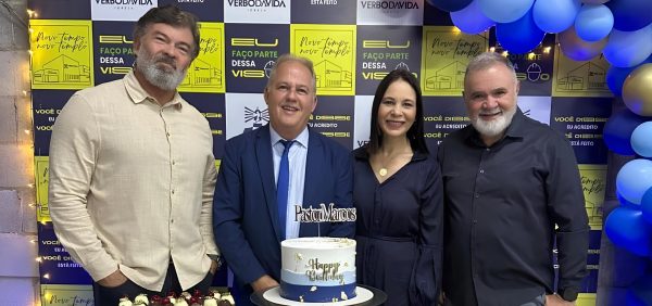 Aniversário de 8 anos foi marcado por testemunhos de milagres