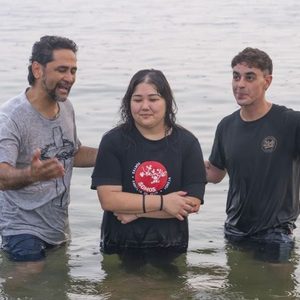 Batismo e luau foram celebrados com alegria no Japão