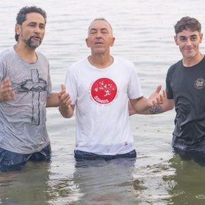 Batismo e luau foram celebrados com alegria no Japão
