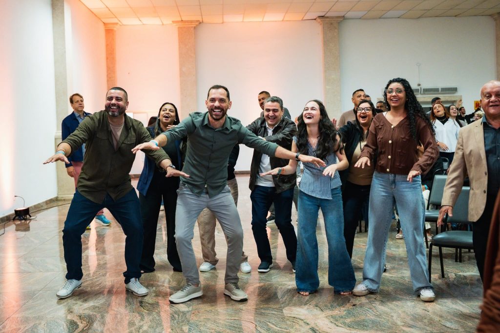 Festa da fé termina com ministros fluindo no Espírito