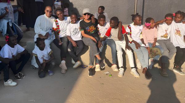 Glause Carneiro - missionária em Angola