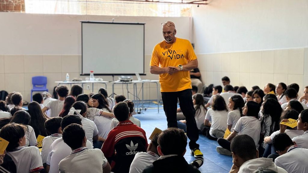 Projetos levam esperança a estudantes no Setembro Amarelo