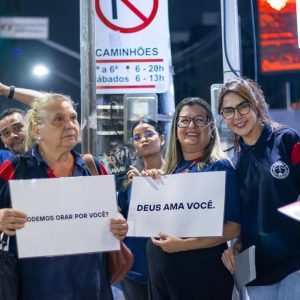 Alunos do Rhema no Ceará participaram de ação evangelística