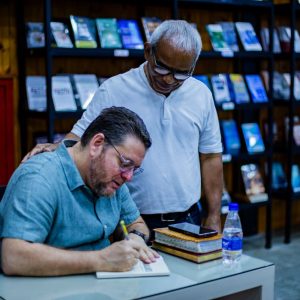 Fé e superação inspiraram novo livro de Anderson Laignier