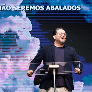 Fé e superação inspiraram novo livro de Anderson Laignier