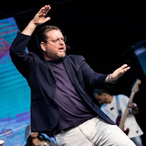 Fé e superação inspiraram novo livro de Anderson Laignier