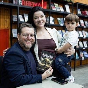 Fé e superação inspiraram novo livro de Anderson Laignier
