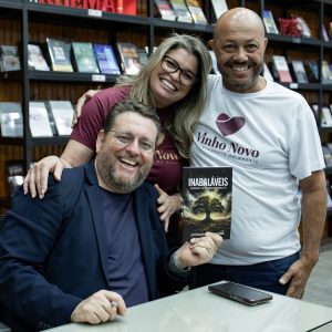 Fé e superação inspiraram novo livro de Anderson Laignier