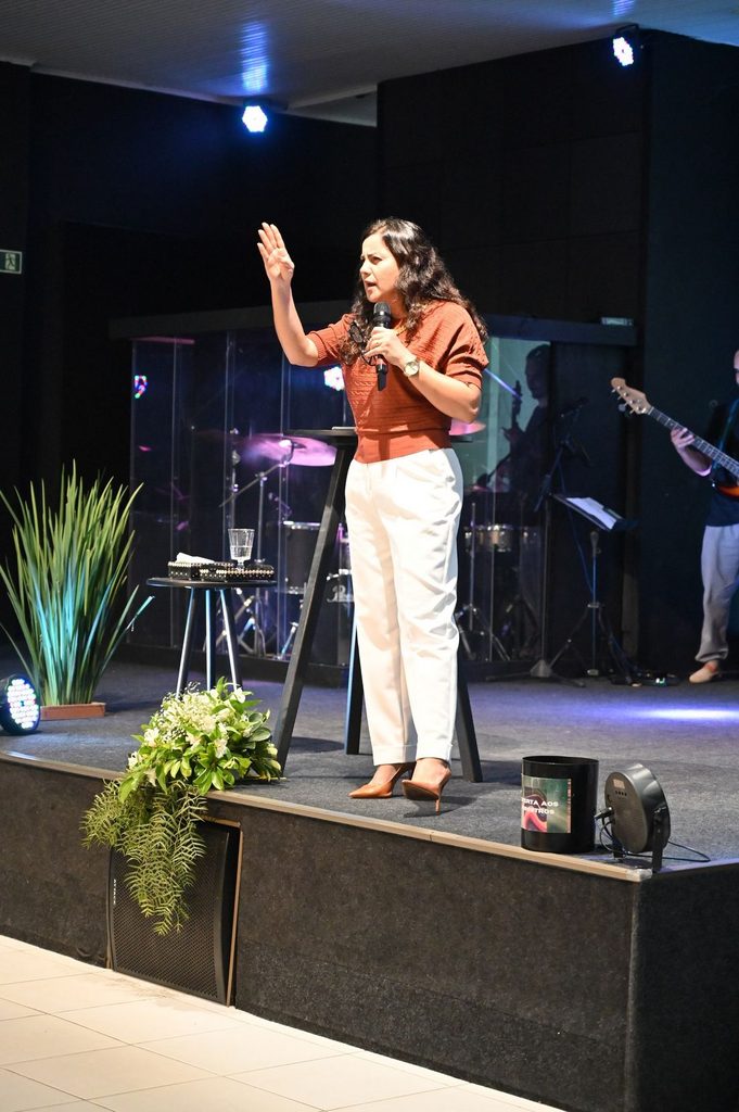 Entre pilchas e fé, igreja gaúcha comemorou 9 anos