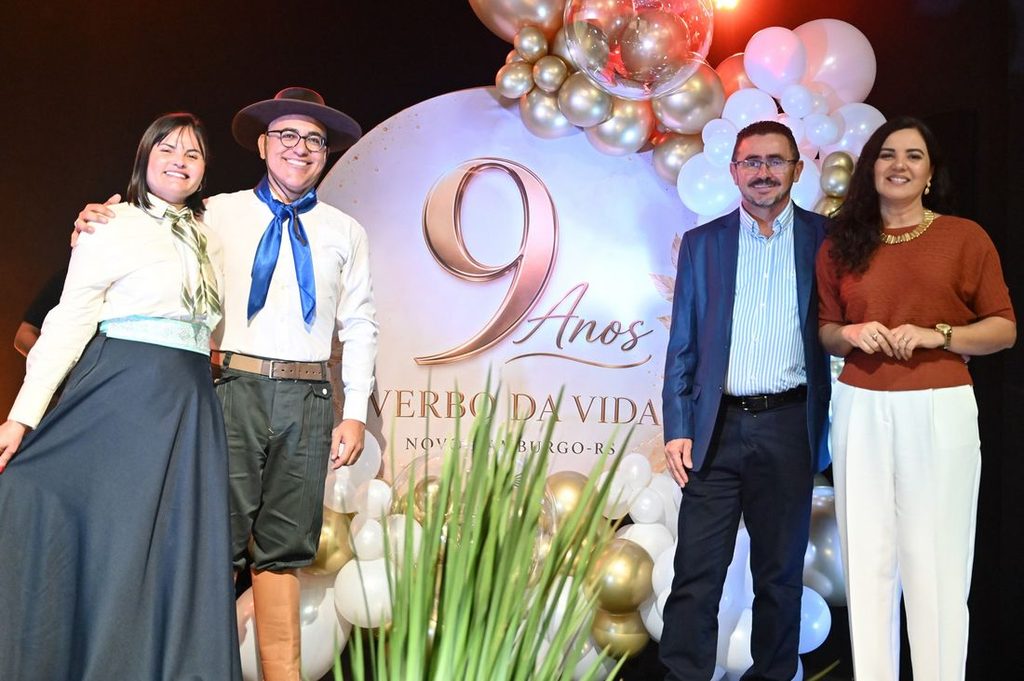 Entre pilchas e fé, igreja gaúcha comemorou 9 anos