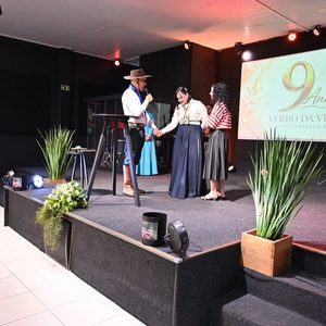 Entre pilchas e fé, igreja gaúcha comemorou 9 anos

