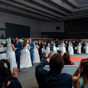 Verbo Sede celebrou casamento coletivo com 14 casais