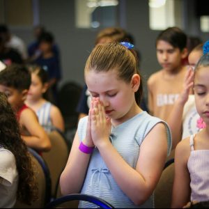 Heróis da Fé marcaram festa das crianças em igreja paulista