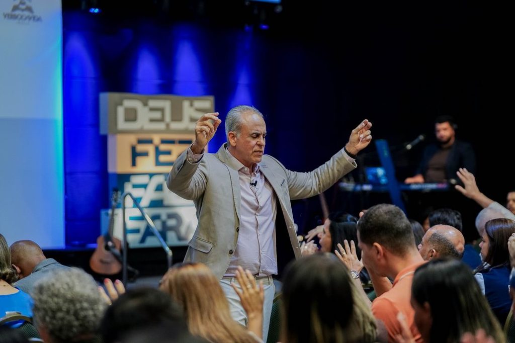 Celebração de igreja em Recife (PE) destacou fé e maturidade