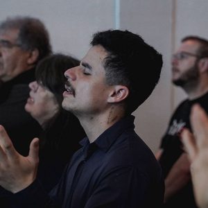 Culto no Sul foi marcado por histórias de rompimento