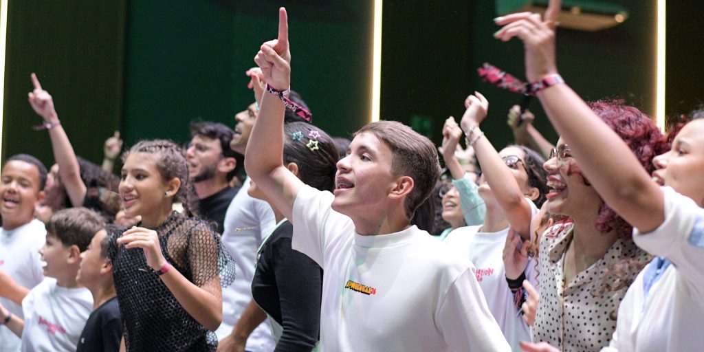 Jovens vivenciaram dias de fé no Revolution 2026