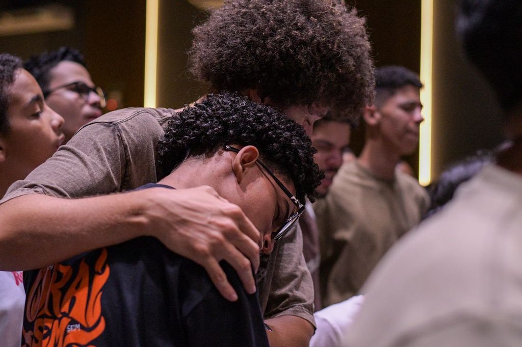 Jovens vivenciaram dias de fé no