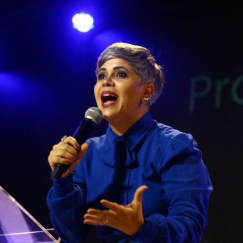 A fé é o nosso estilo de vida, não é simplesmente uma ferramenta, ou um recurso que a gente aciona em caso de necessidade. A Bíblia nos mostra procedimentos necessários para proteger a nossa fé.

Virginia Honório é professora do Rhema